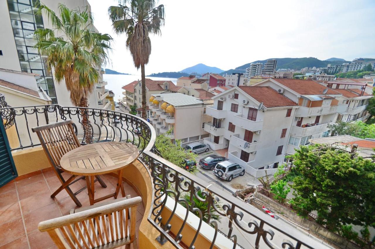 Hotel Meduza Bečići Eksteriør bilde