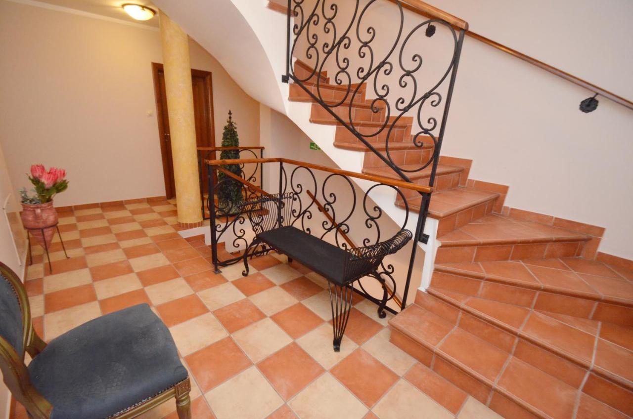 Hotel Meduza Bečići Eksteriør bilde