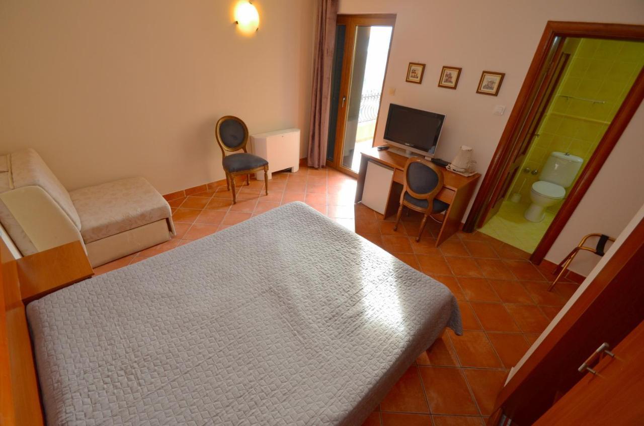 Hotel Meduza Bečići Eksteriør bilde