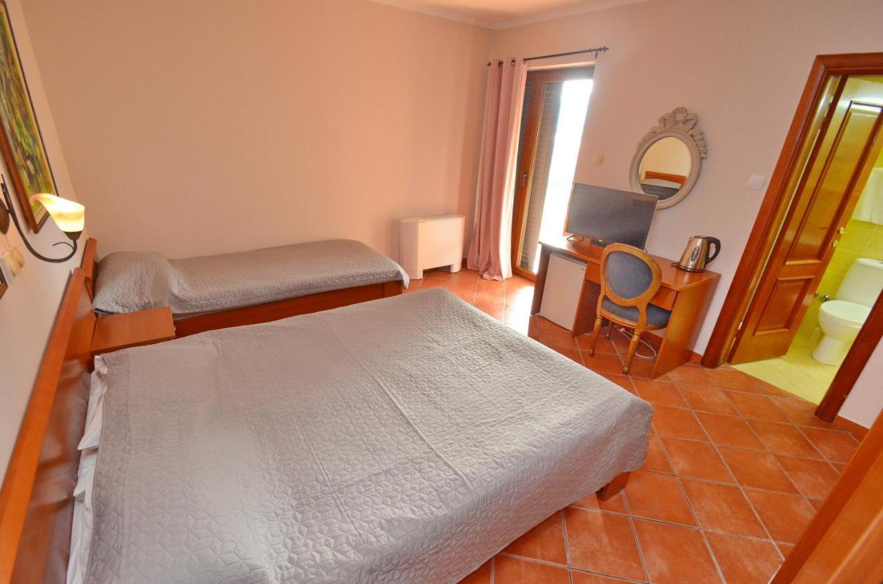 Hotel Meduza Bečići Eksteriør bilde