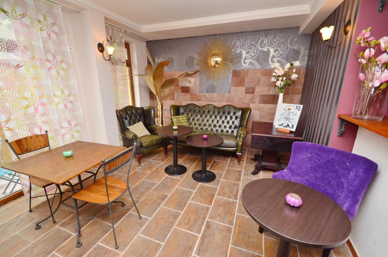 Hotel Meduza Bečići Eksteriør bilde